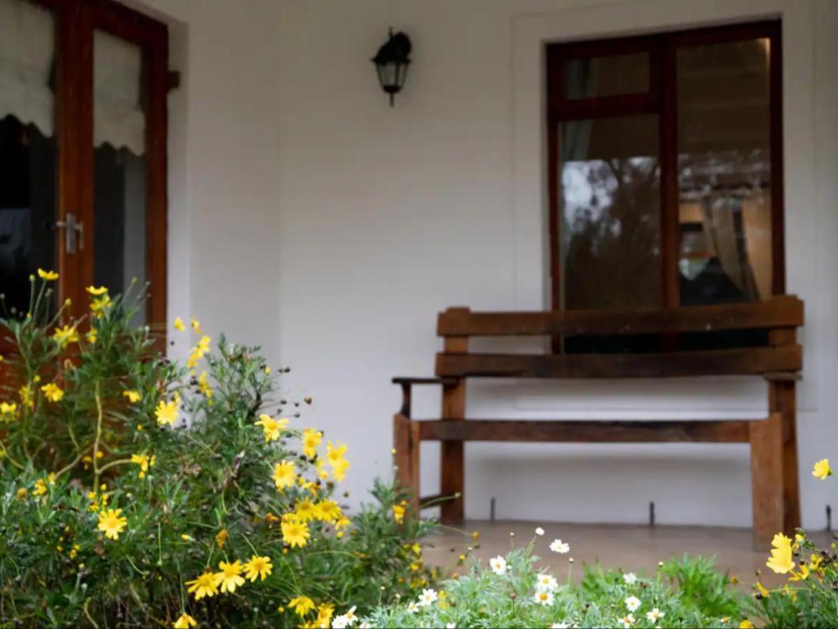 Arkelshoek Cottages Стеленбош Стая снимка