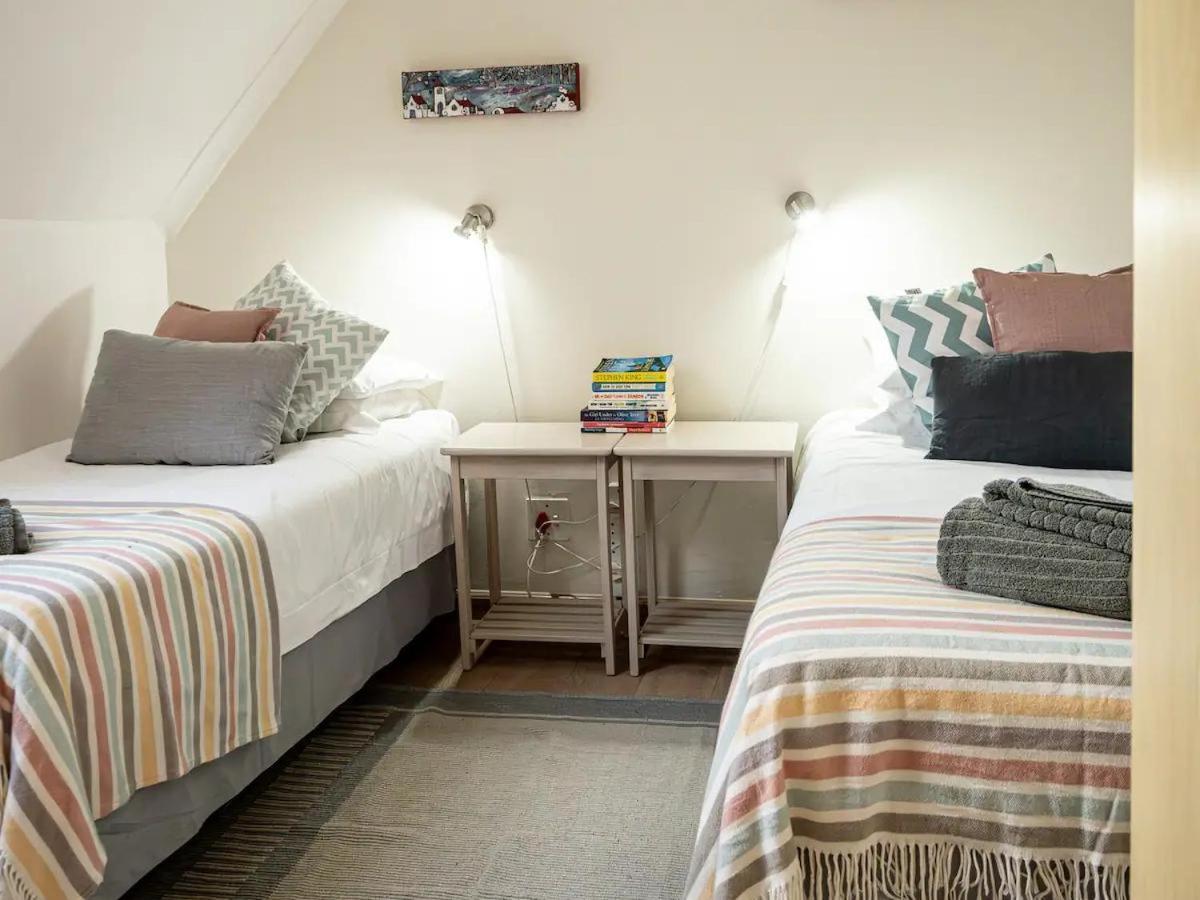 Arkelshoek Cottages Стеленбош Стая снимка